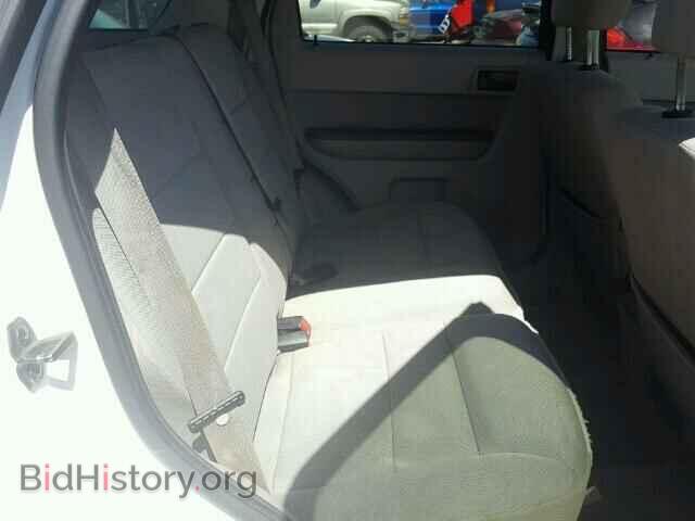 2011 FORD ESCAPE - VIN: 1FMCU0D70BKB74632 - Photo 6