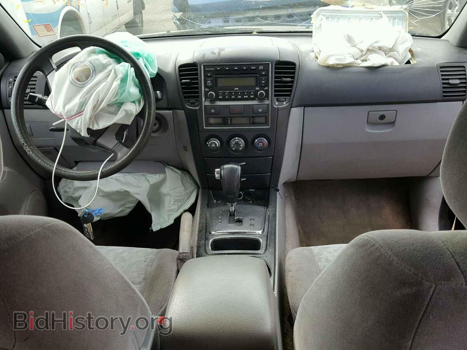 2007 KIA SORENTO - VIN: KNDJD736X75668564 - Фото 9