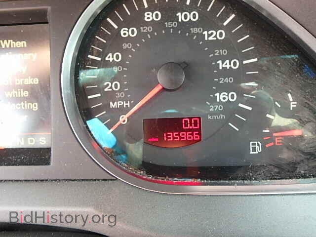 2006 AUDI A6 - VIN: WAUDG74F26N061850 - Фото 8