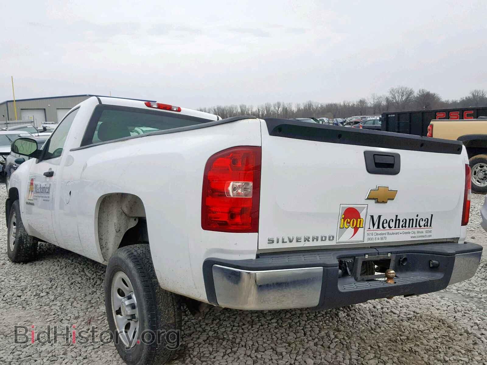 2010 CHEVROLET SILVERADO - VIN: 1GCPCPEX0AZ212902 - Фото 3
