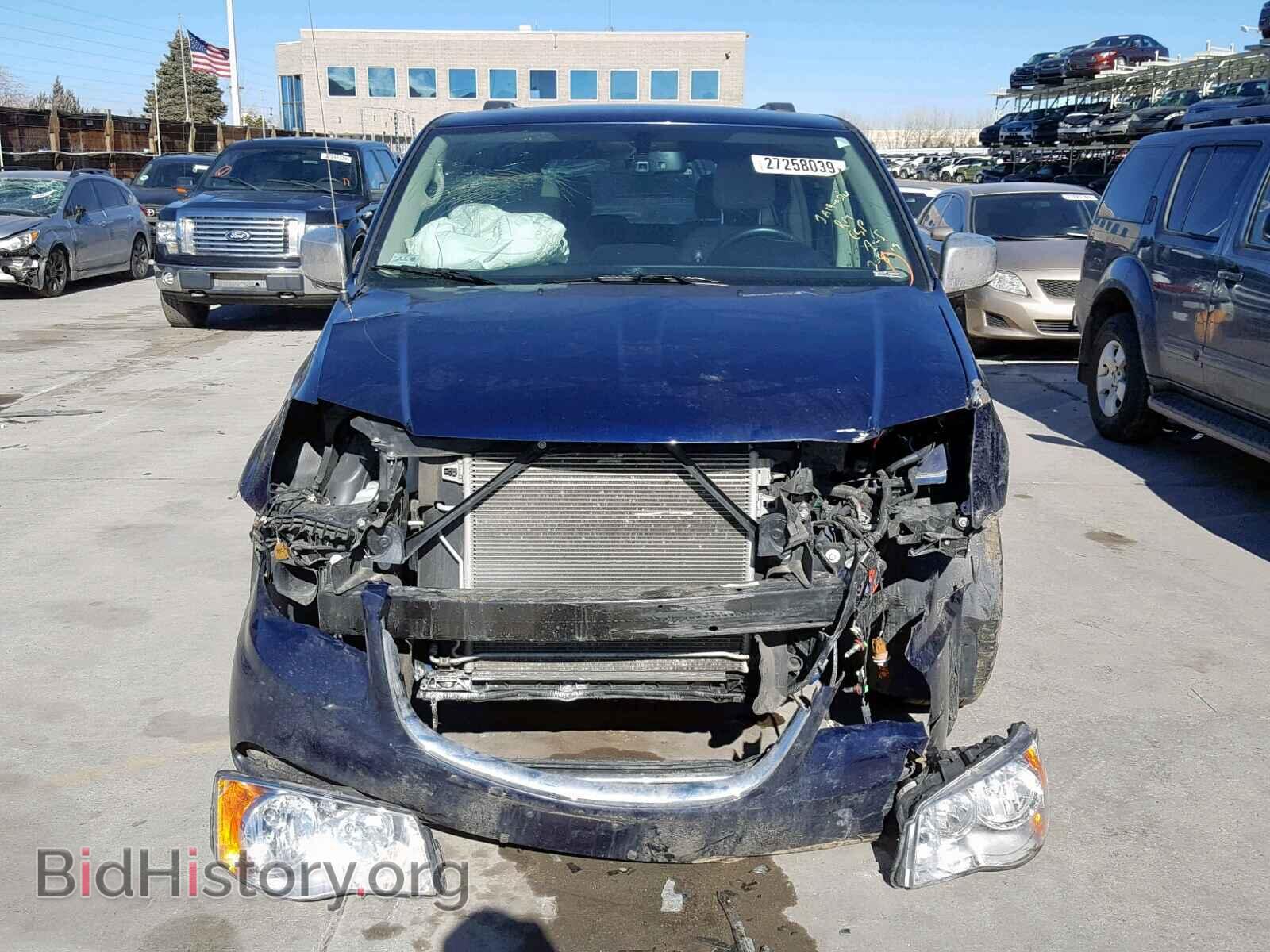 2016 CHRYSLER TOWN & COU - VIN: 2C4RC1CG3GR166350 - Photo 9
