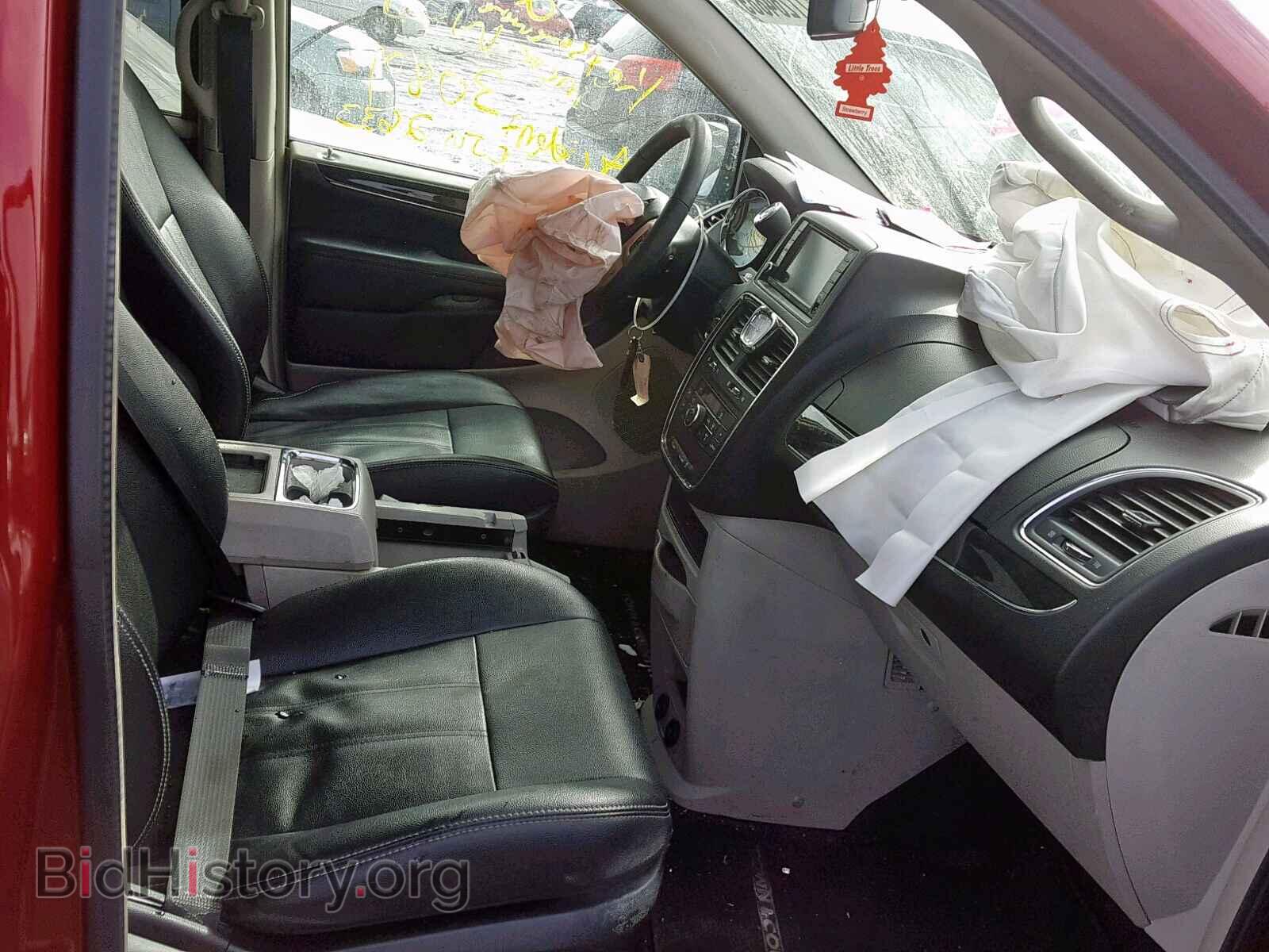 2016 CHRYSLER TOWN & COU - VIN: 2C4RC1BG5GR133089 - Фото 5