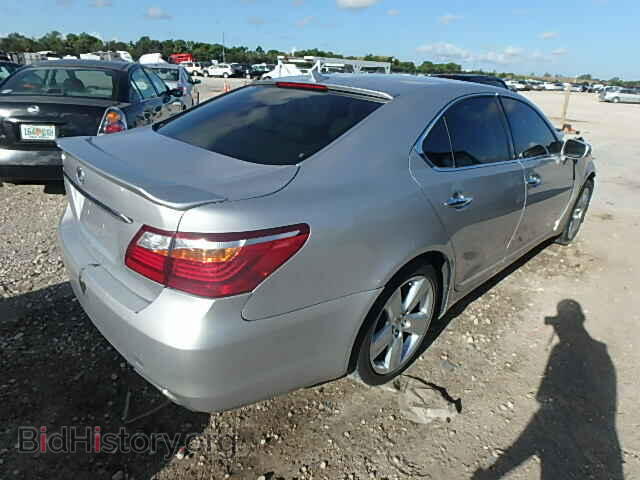 2012 LEXUS LS460 - VIN: JTHBL5EF8C5113422 - Photo 4
