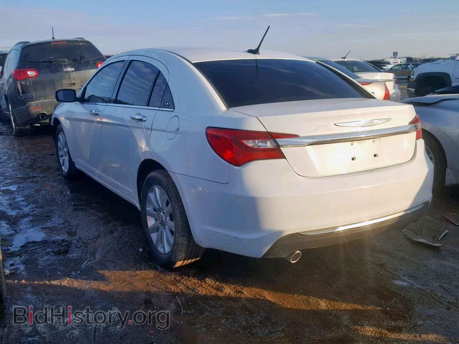 2013 CHRYSLER 200 - VIN: 1C3CCBCG8DN592981 - Photo 3