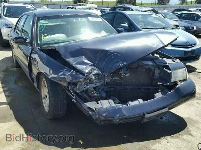 Photo 2FAFP74W82X121799 - FORD CROWN VIC 2002
