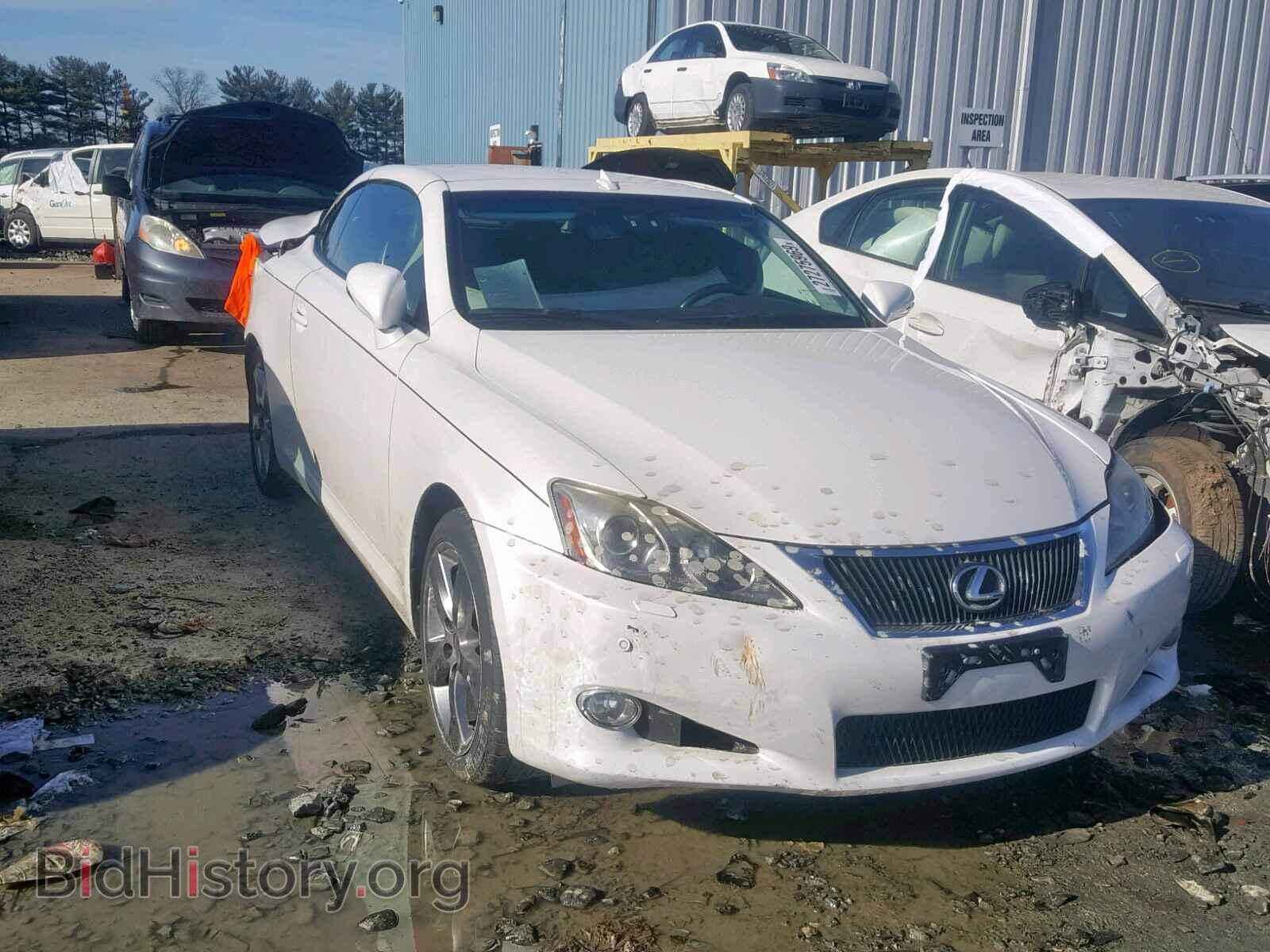 Photo JTHFE2C21A2502623 - LEXUS IS 2010