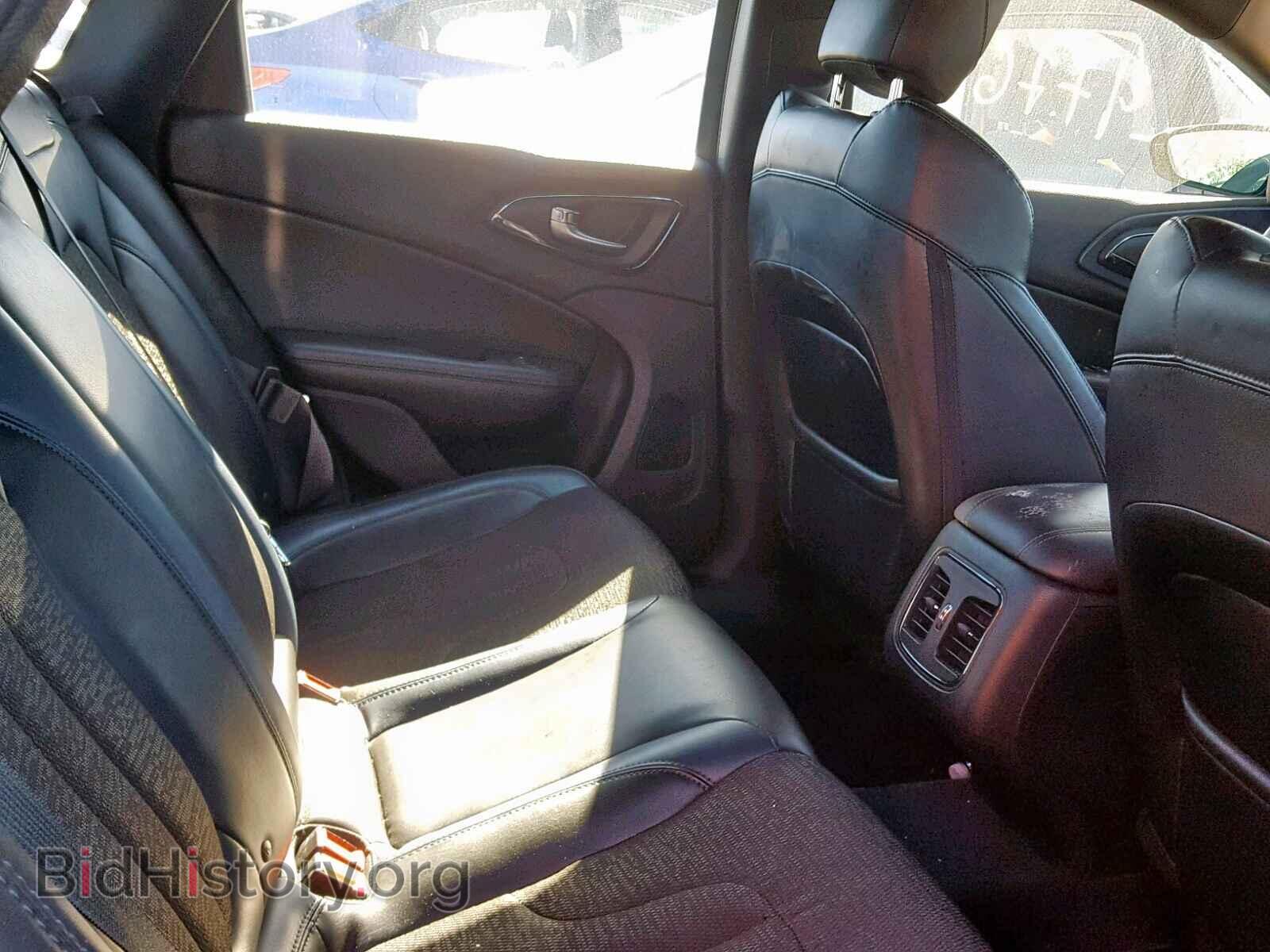 2015 CHRYSLER 200 - VIN: 1C3CCCDG2FN560471 - Photo 6
