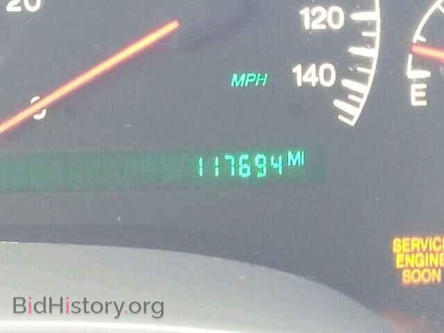 2000 CADILLAC DEVILLE - VIN: 1G6KF5797YU269337 - Photo 8