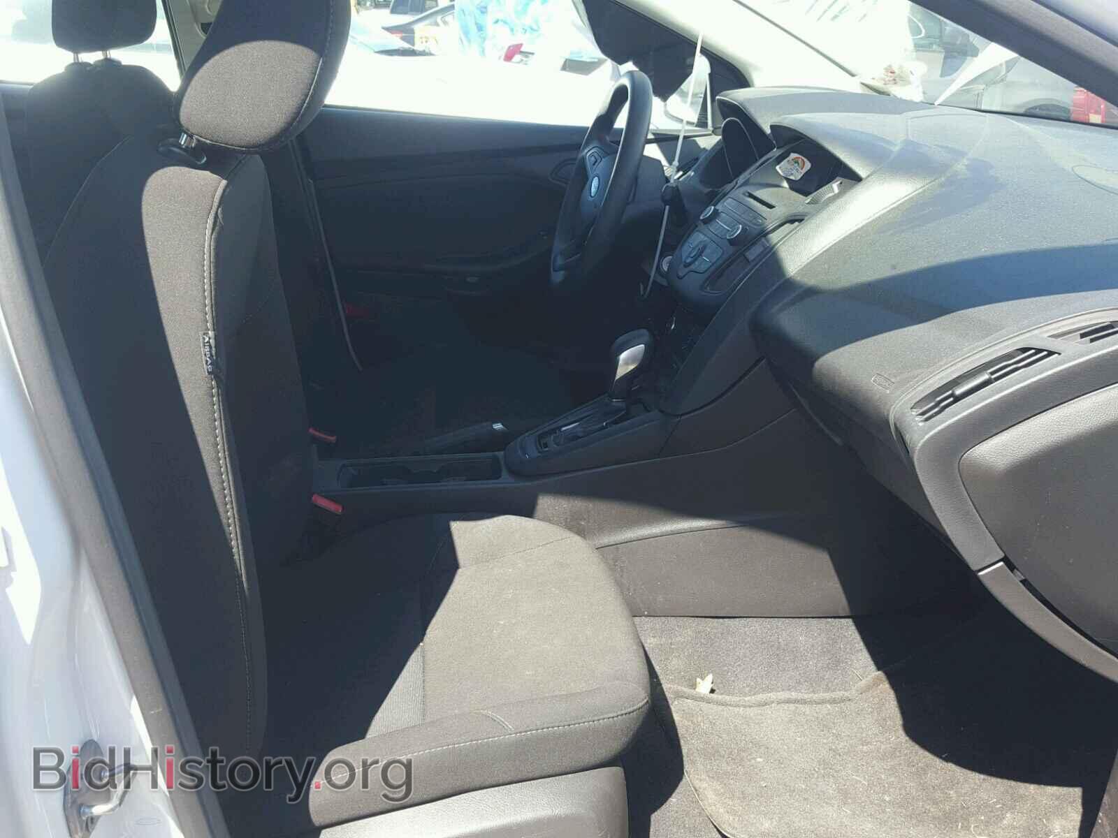 2016 FORD FOCUS - VIN: 1FADP3E2XGL401840 - Photo 5