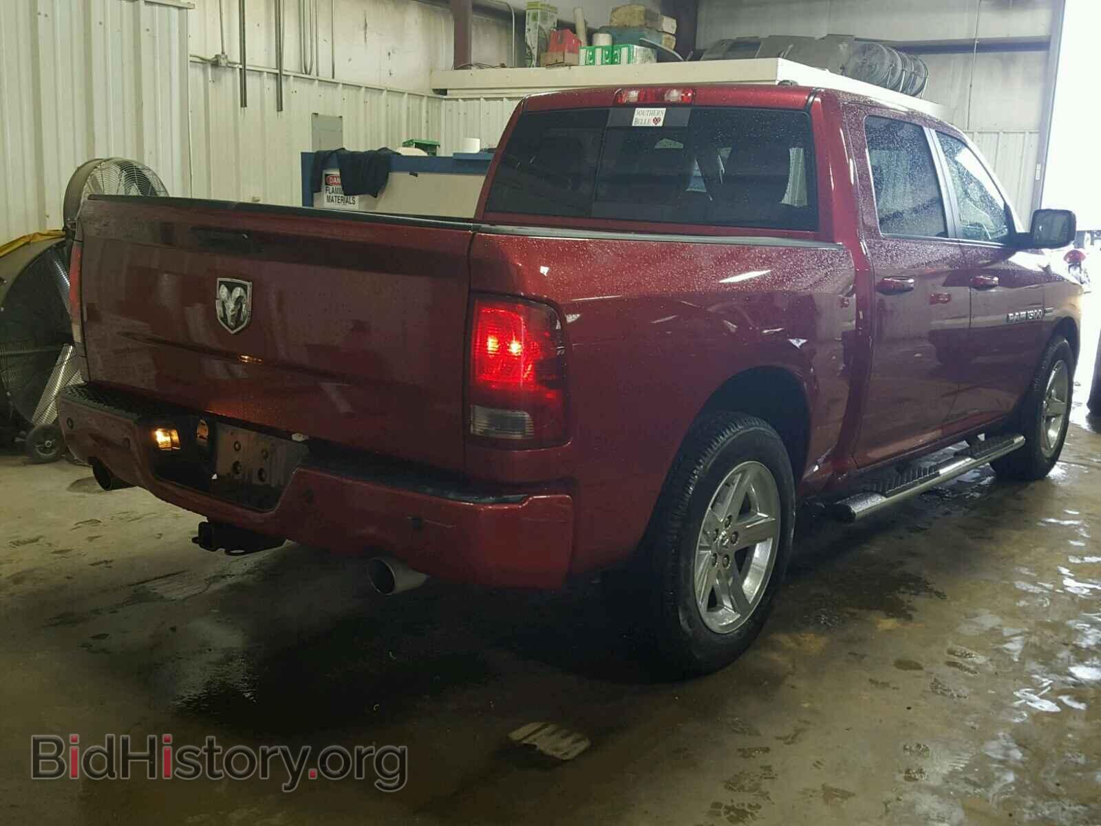 2011 DODGE RAM 1500 - VIN: 1D7RB1CT6BS554363 - Фото 4