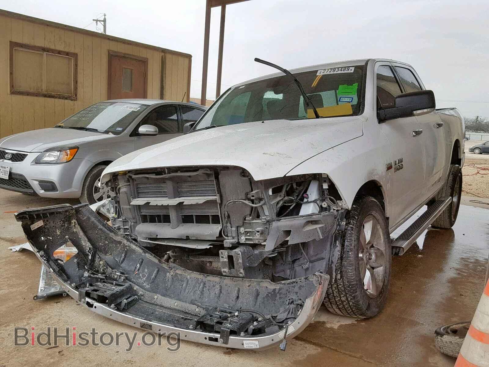 2017 RAM 1500 SLT - VIN: 1C6RR7LT2HS607987 - Фото 2