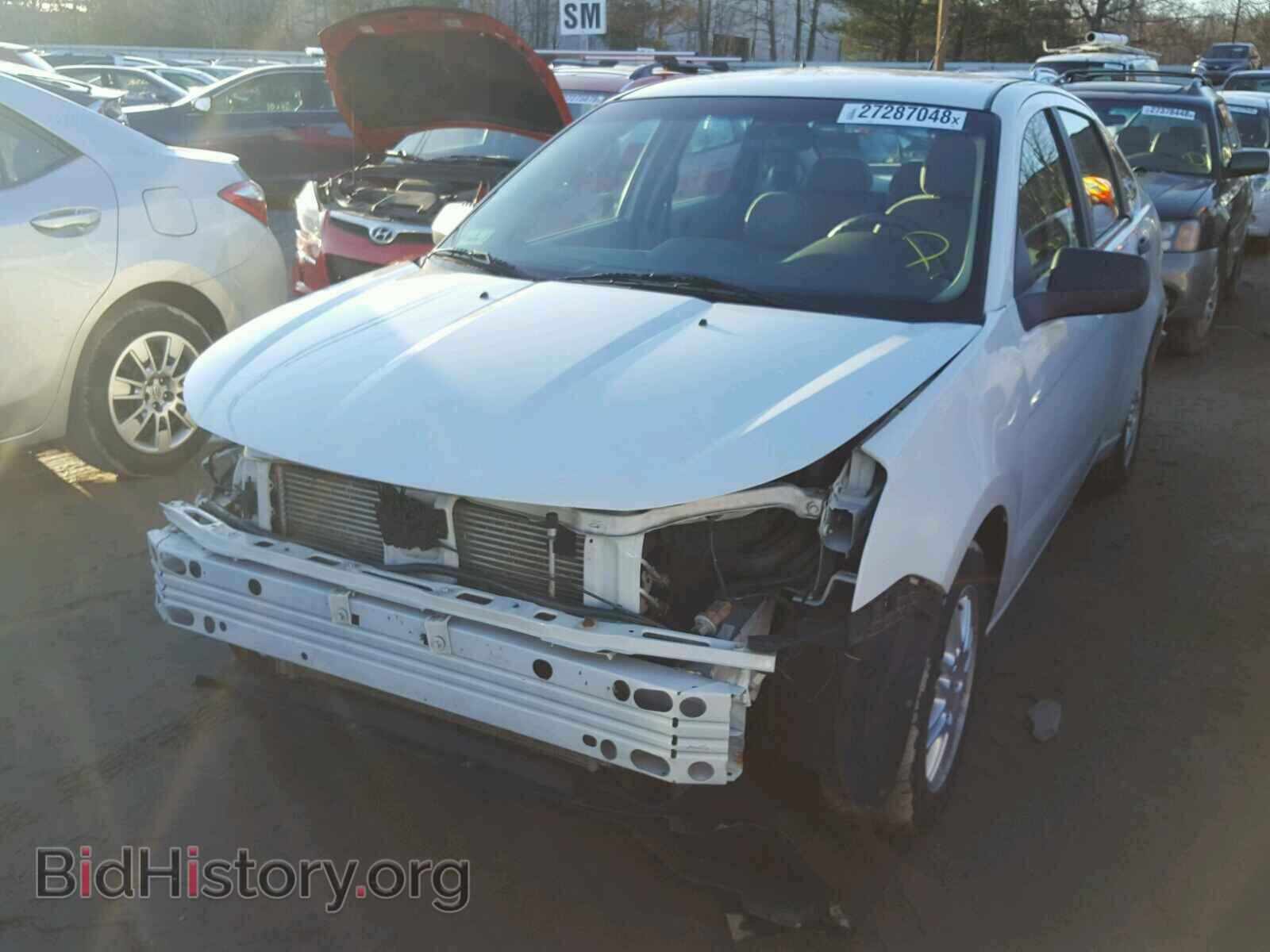 2011 FORD FOCUS - VIN: 1FAHP3FN5BW186496 - Фото 2