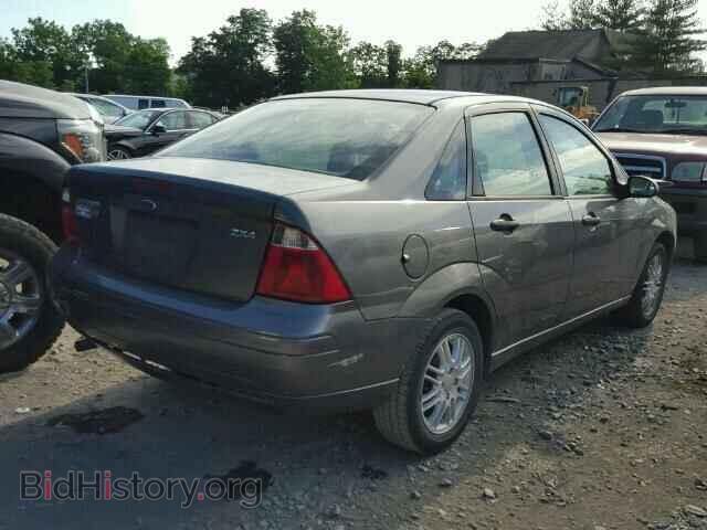 2005 FORD FOCUS - VIN: 1FAFP34N55W214568 - Фото 4
