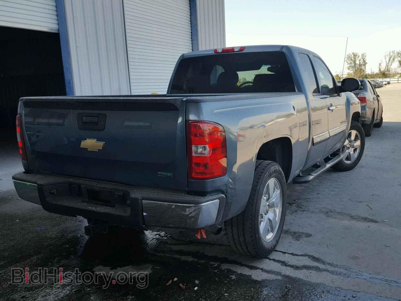 2011 CHEVROLET SILVERADO - VIN: 1GCRCSE06BZ310400 - Фото 4