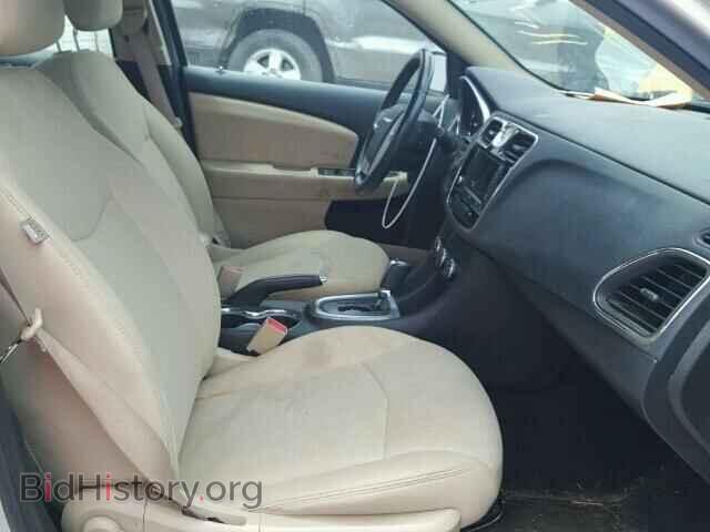 2012 CHRYSLER 200 - VIN: 1C3CCBBB7CN300211 - Фото 5