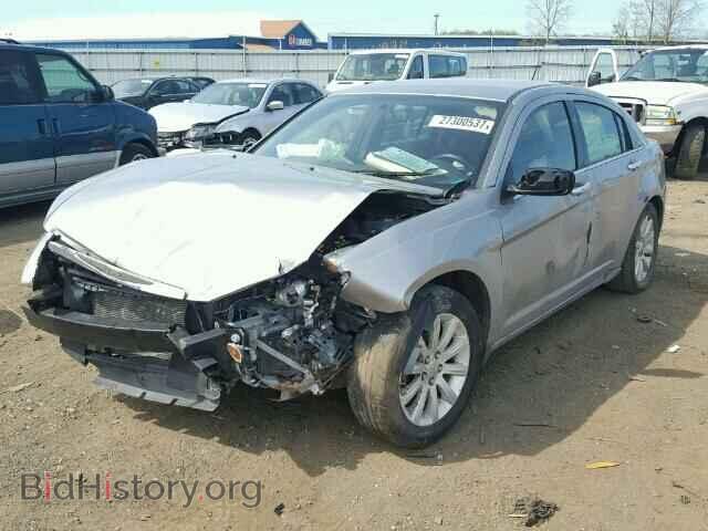 2013 CHRYSLER 200 - VIN: 1C3CCBBB4DN601410 - Фото 2