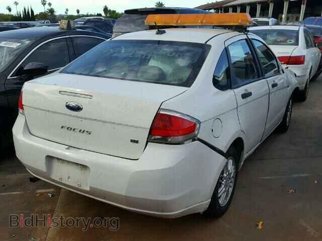 2011 FORD FOCUS - VIN: 1FAHP3FN2BW190666 - Photo 4
