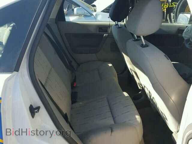 2011 FORD FOCUS - VIN: 1FAHP3FN2BW190666 - Photo 6