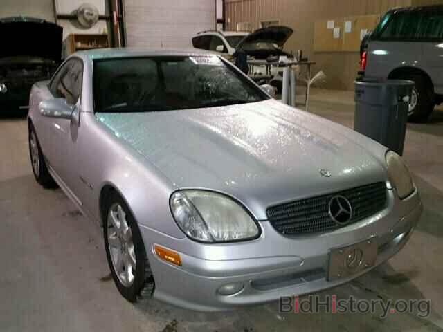 Photo WDBKK49F61F225814 - MERCEDES-BENZ SLK230 2001