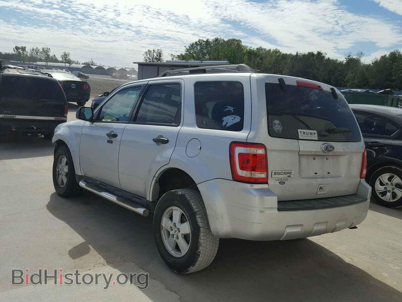 2011 FORD ESCAPE - VIN: 1FMCU0D79BKB89758 - Фото 3