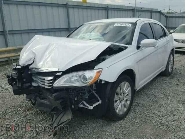 2013 CHRYSLER 200 - VIN: 1C3CCBAB2DN651448 - Фото 2
