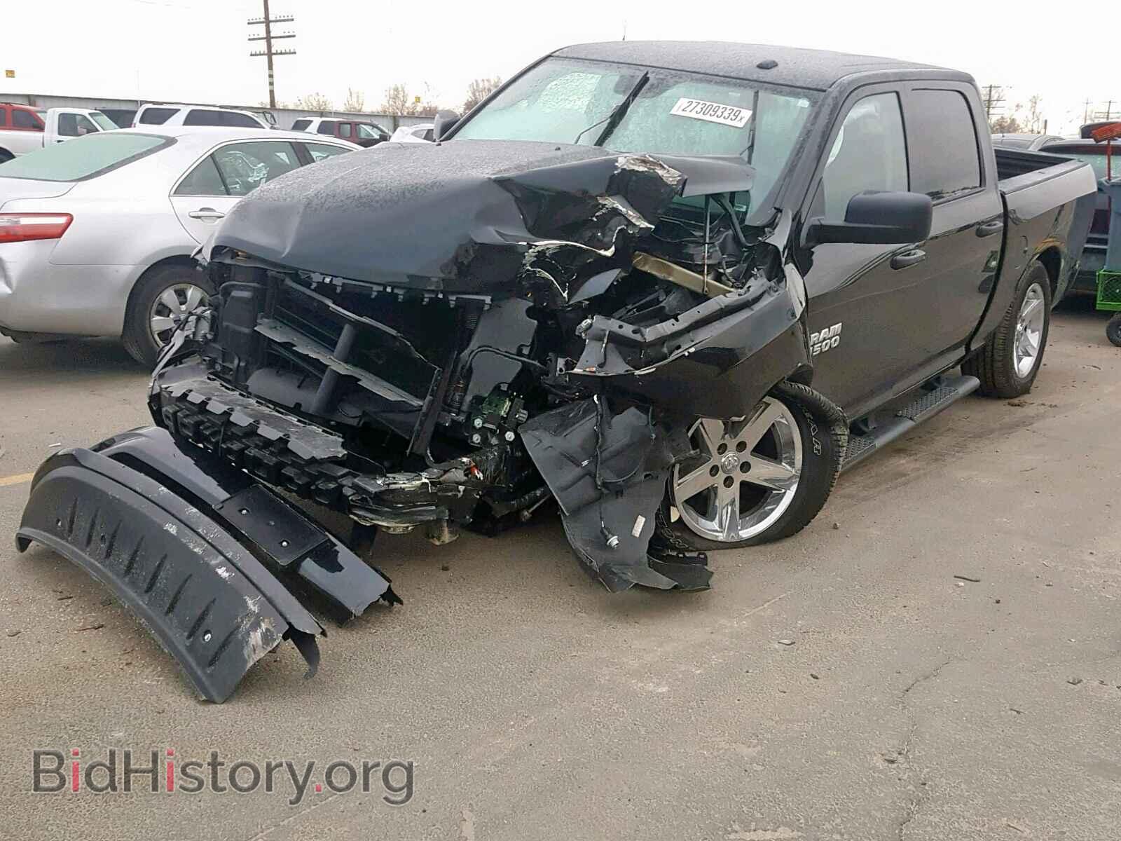 2018 RAM 1500 ST - VIN: 3C6RR7KG2JG195796 - Фото 2