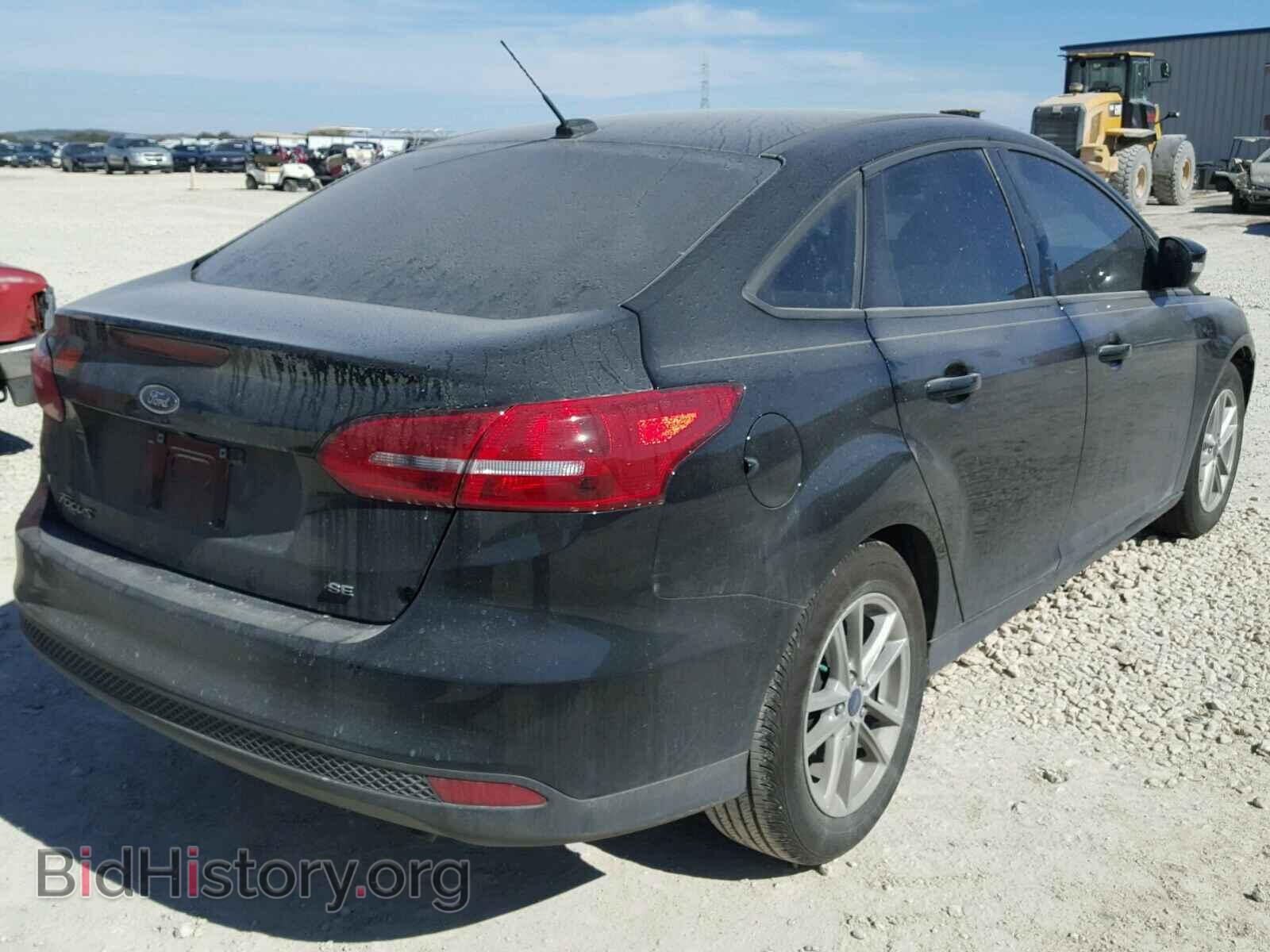 2017 FORD FOCUS - VIN: 1FADP3F23HL342338 - Photo 4