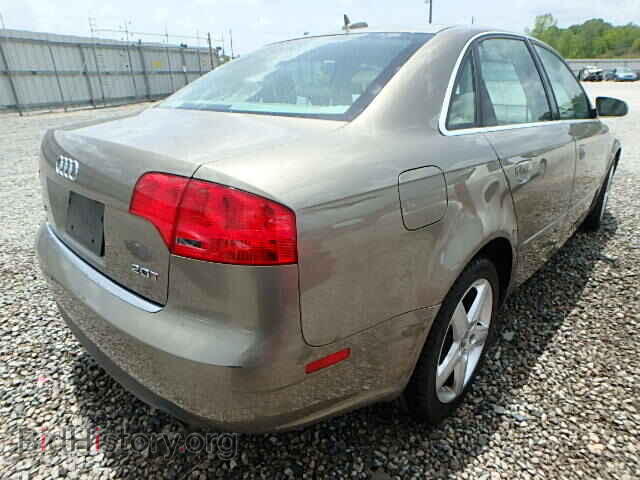 2005 AUDI A4 - VIN: WAUAF68E15A491781 - Фото 4