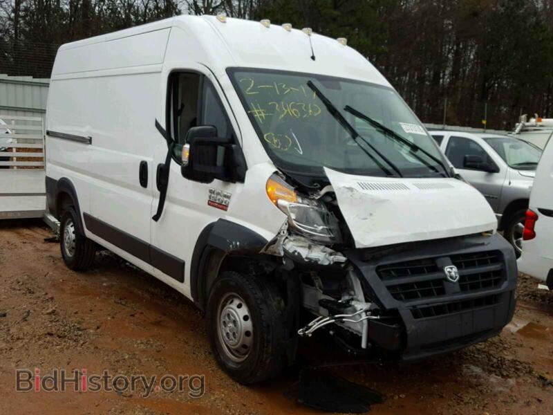 2017 RAM PROMASTER (VIN 3C6TRVBGXHE534630) — photo 1 of 10, Copart, damage: front end