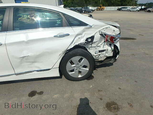 2012 HYUNDAI SONATA - VIN: KMHEC4A42CA043352 - Фото 9