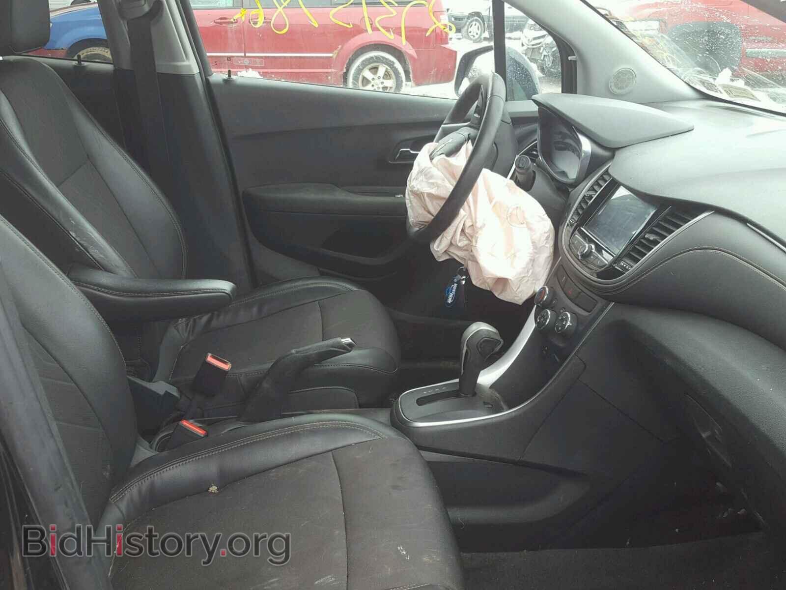 2017 CHEVROLET TRAX - VIN: 3GNCJPSB3HL226217 - Фото 5
