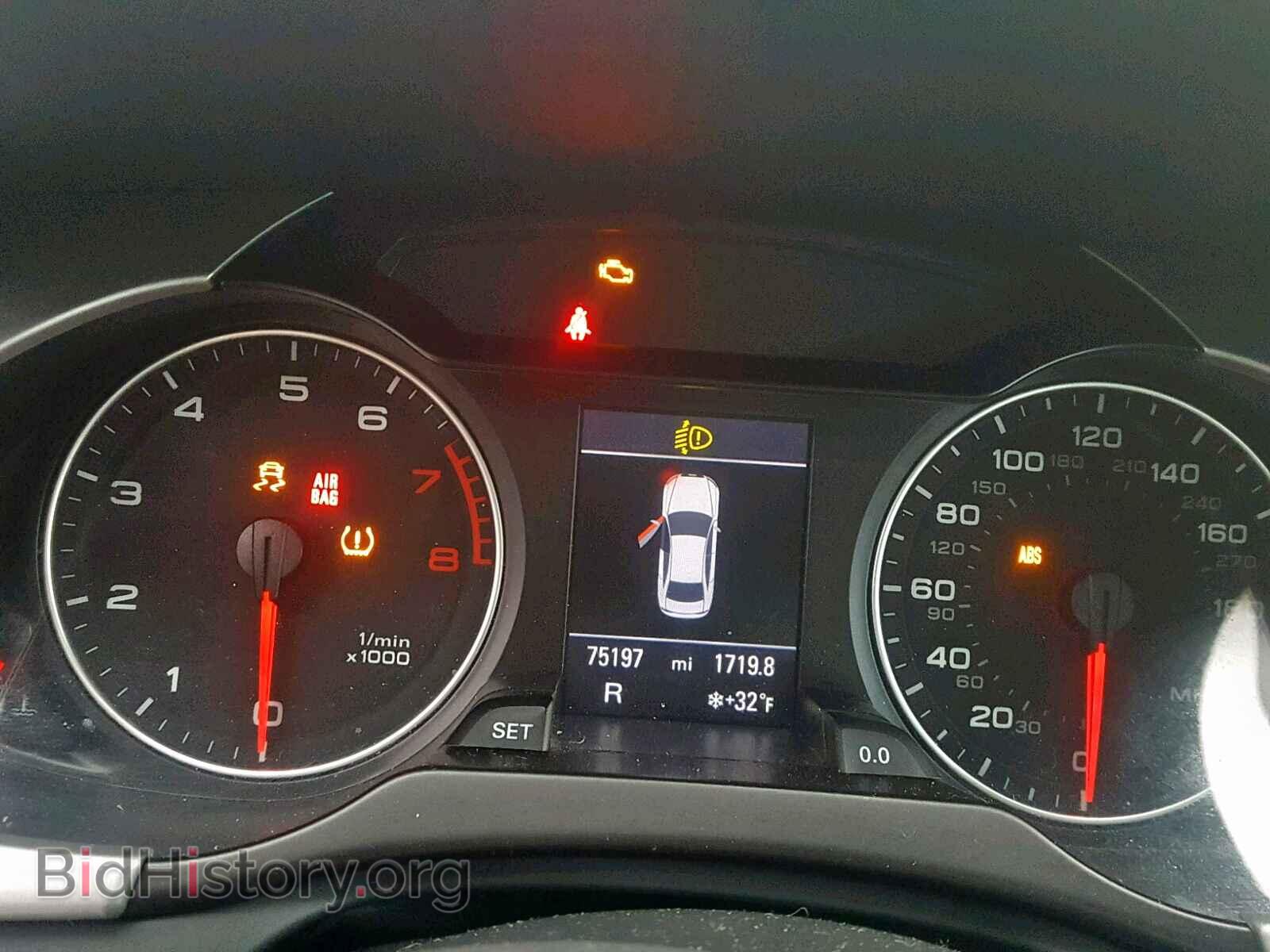 2011 AUDI A4 - VIN: WAUFFAFL0BN056538 - Фото 8