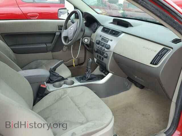 2008 FORD FOCUS - VIN: 1FAHP32N98W106955 - Photo 5