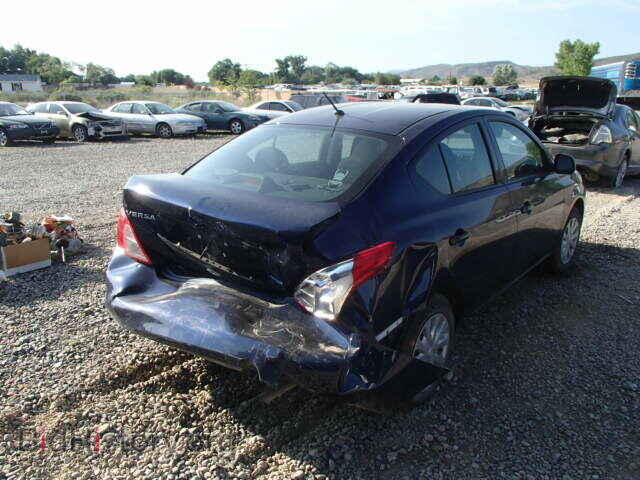 2014 NISSAN VERSA - VIN: 3N1CN7AP9EL829102 - Фото 4