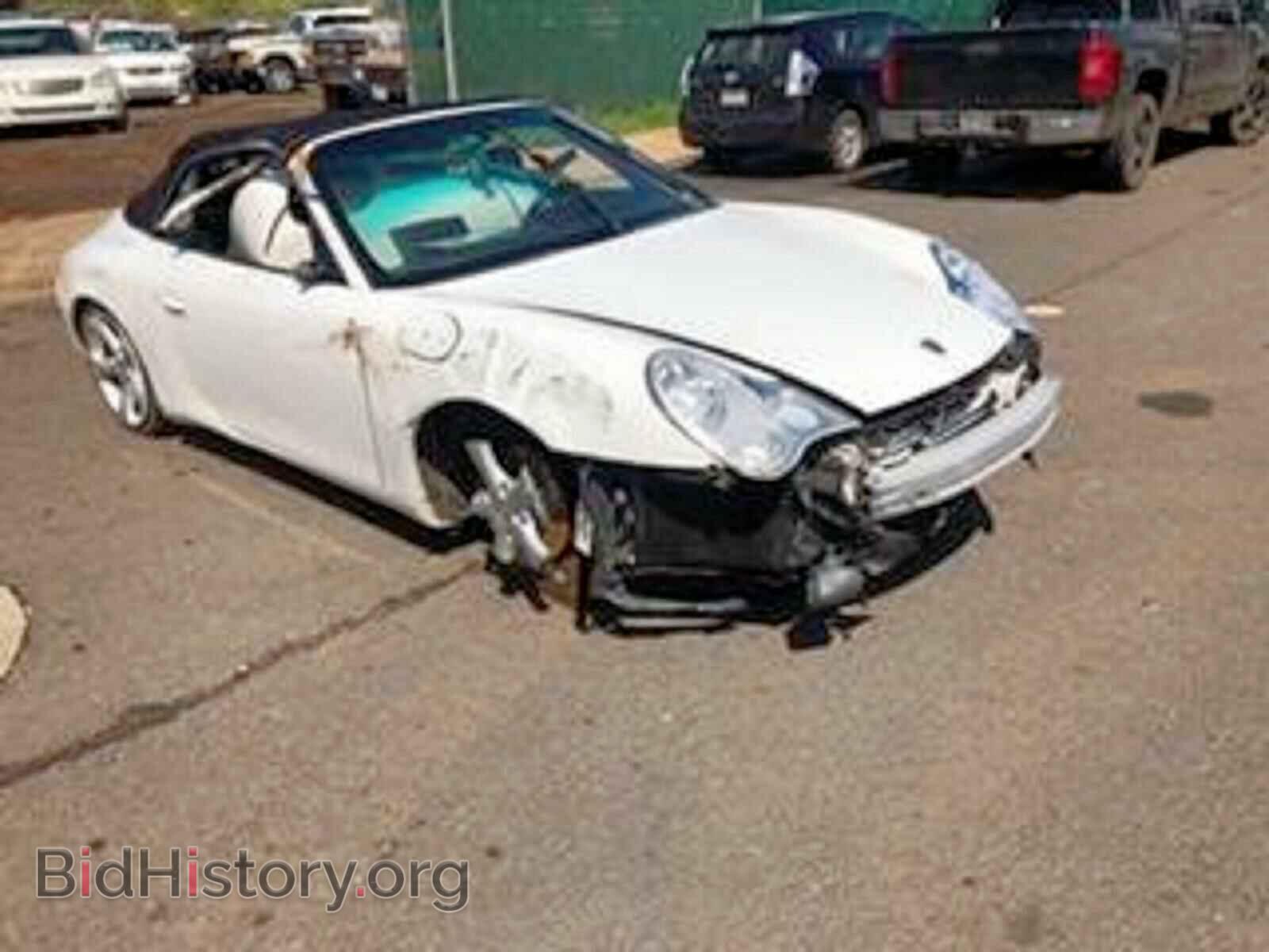 Photo WP0CA299X2S651280 - PORSCHE 911 2002
