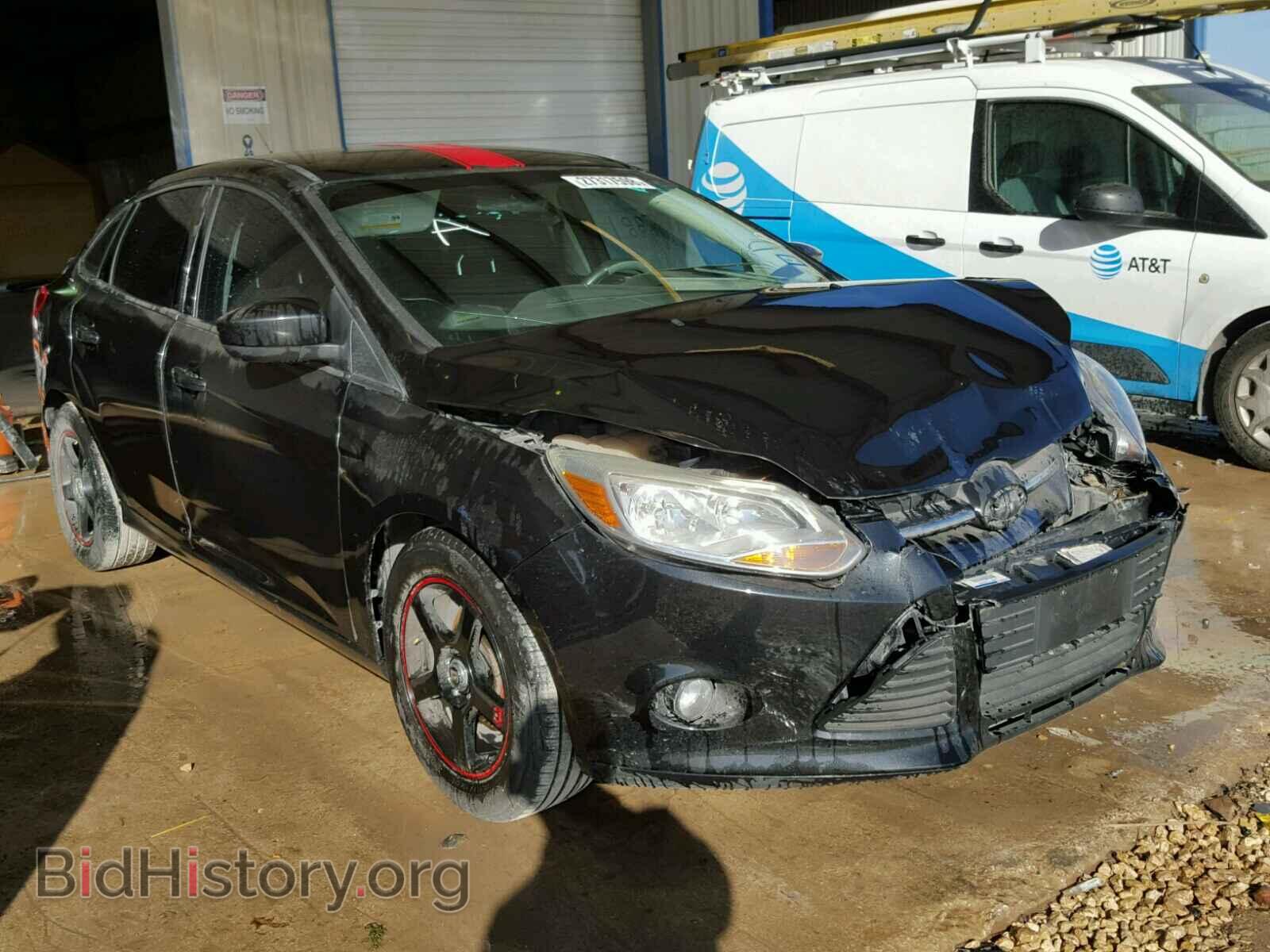 Photo 1FAHP3F27CL164282 - FORD FOCUS 2012