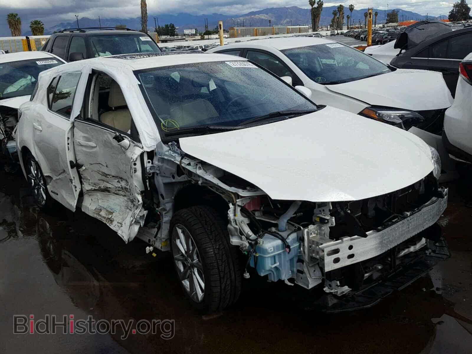 Фотография JTHKD5BH0D2170560 - LEXUS CT 200 2013