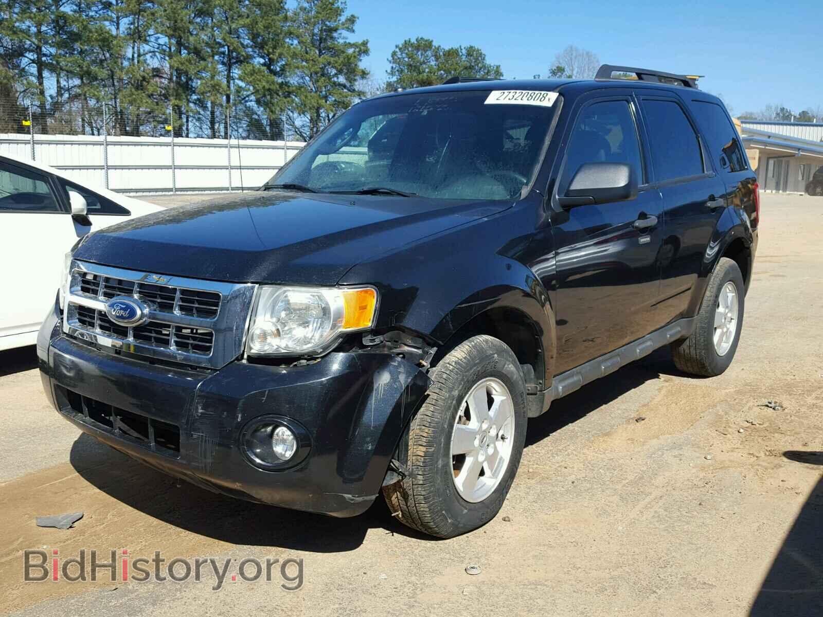 2011 FORD ESCAPE - VIN: 1FMCU0D75BKA15573 - Фото 2