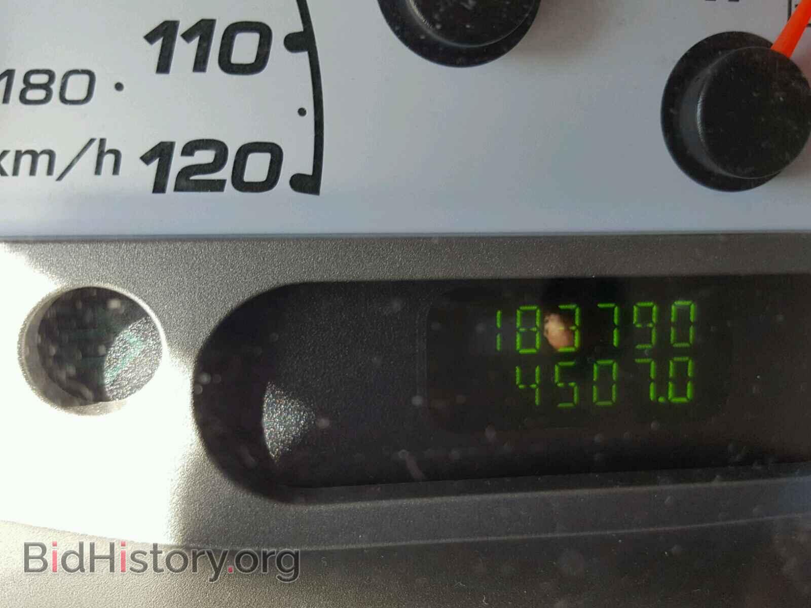 2005 FORD EXPLORER - VIN: 1FMZU67K25UA22986 - Фото 8