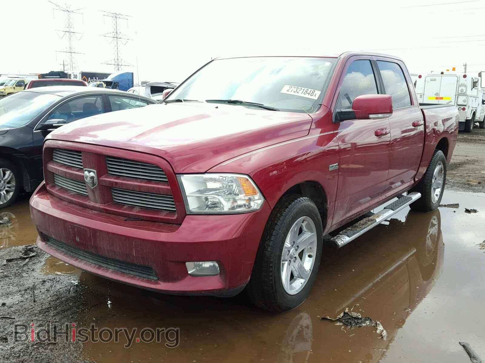 2011 DODGE RAM 1500 - VIN: 1D7RV1CTXBS544877 - Фото 2