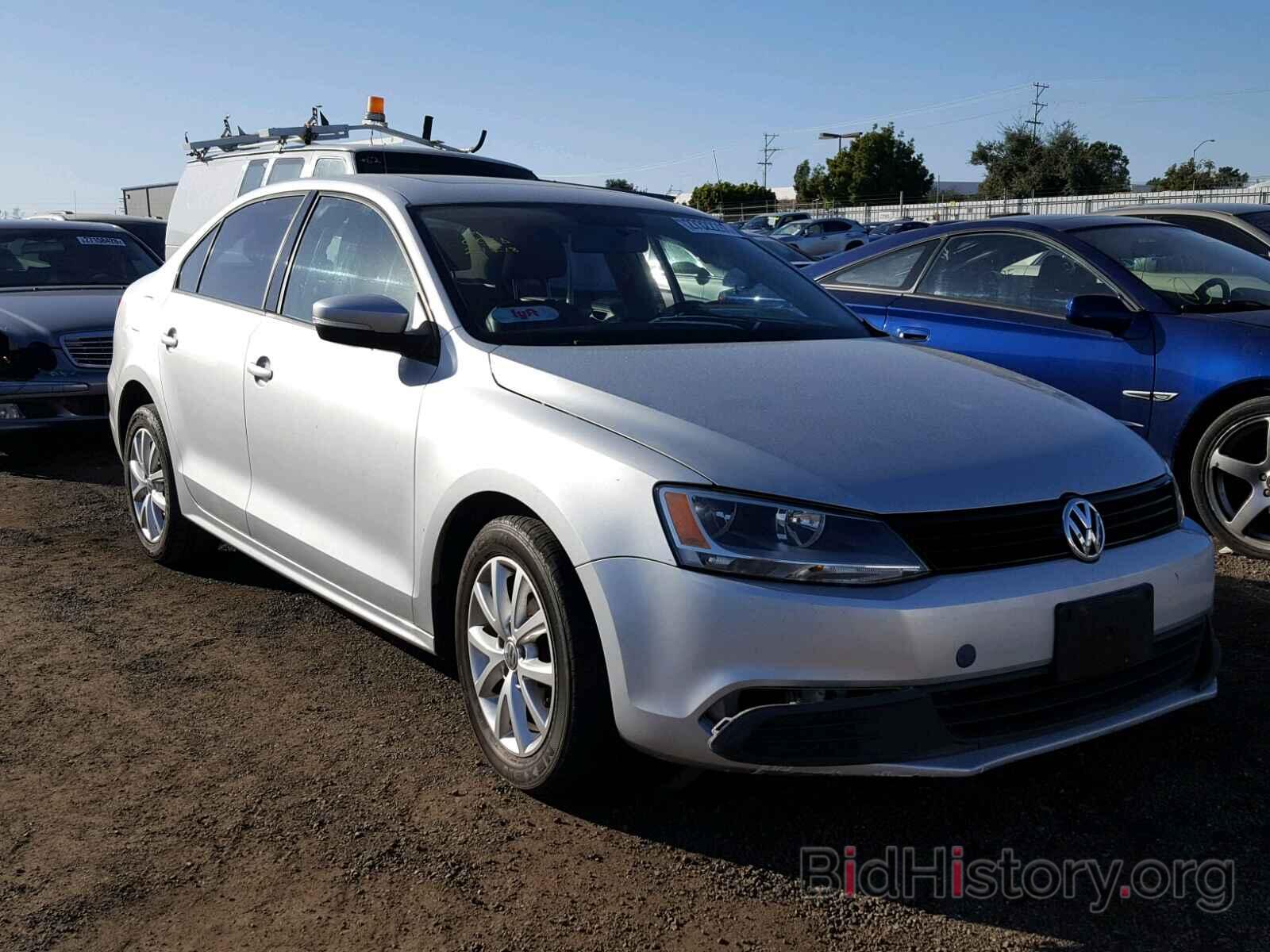 Фотография 3VWDZ7AJ4BM329806 - VOLKSWAGEN JETTA 2011