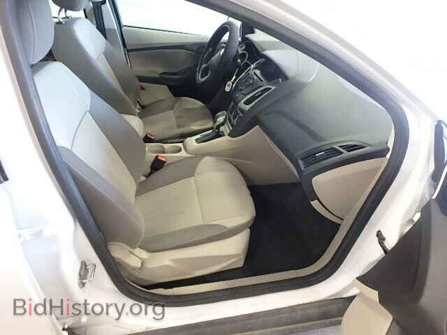 2012 FORD FOCUS - VIN: 1FAHP3F23CL303680 - Photo 5