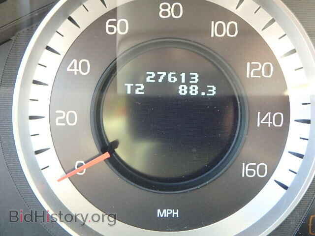 2013 VOLVO XC60 - VIN: YV4940DZ7D2367070 - Фото 8