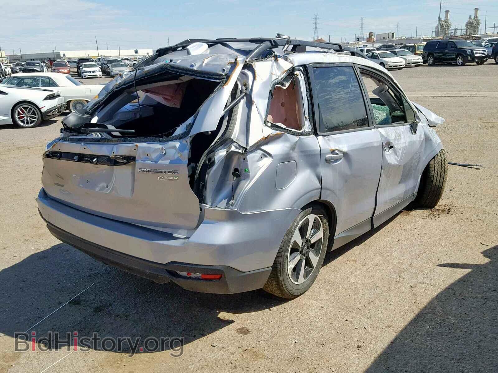 2017 SUBARU FORESTER - VIN: JF2SJAEC8HH585004 - Photo 4