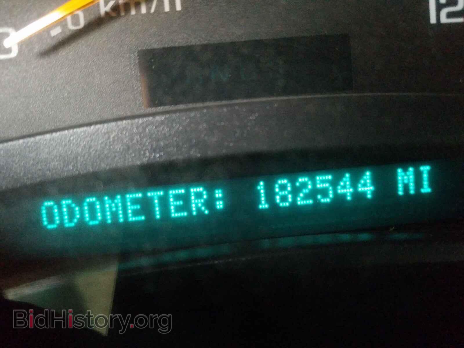 2004 GMC NEW SIERRA - VIN: 2GTEC19V441104373 - Фото 8