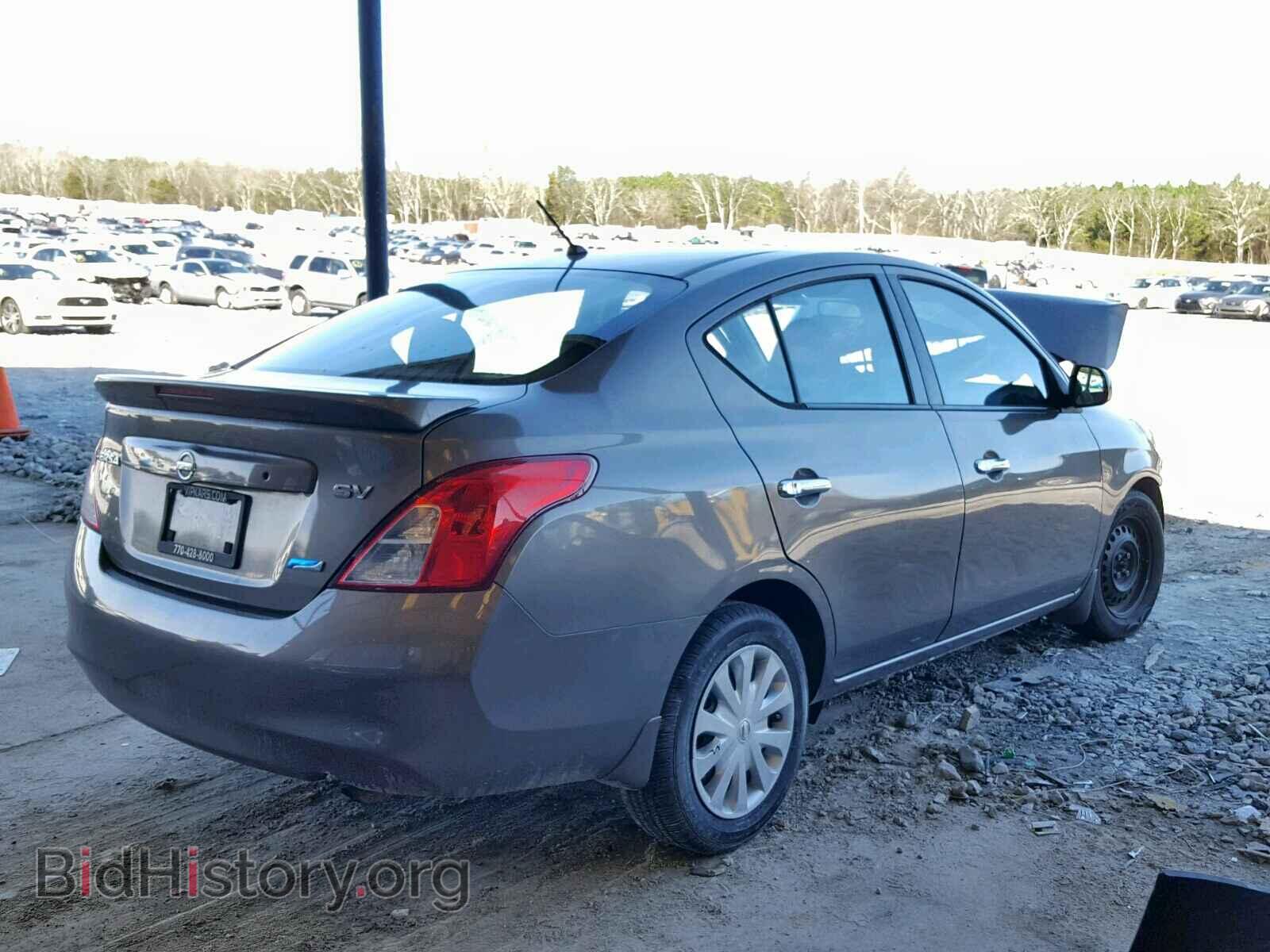 2013 NISSAN VERSA - VIN: 3N1CN7AP1DL821235 - Фото 4