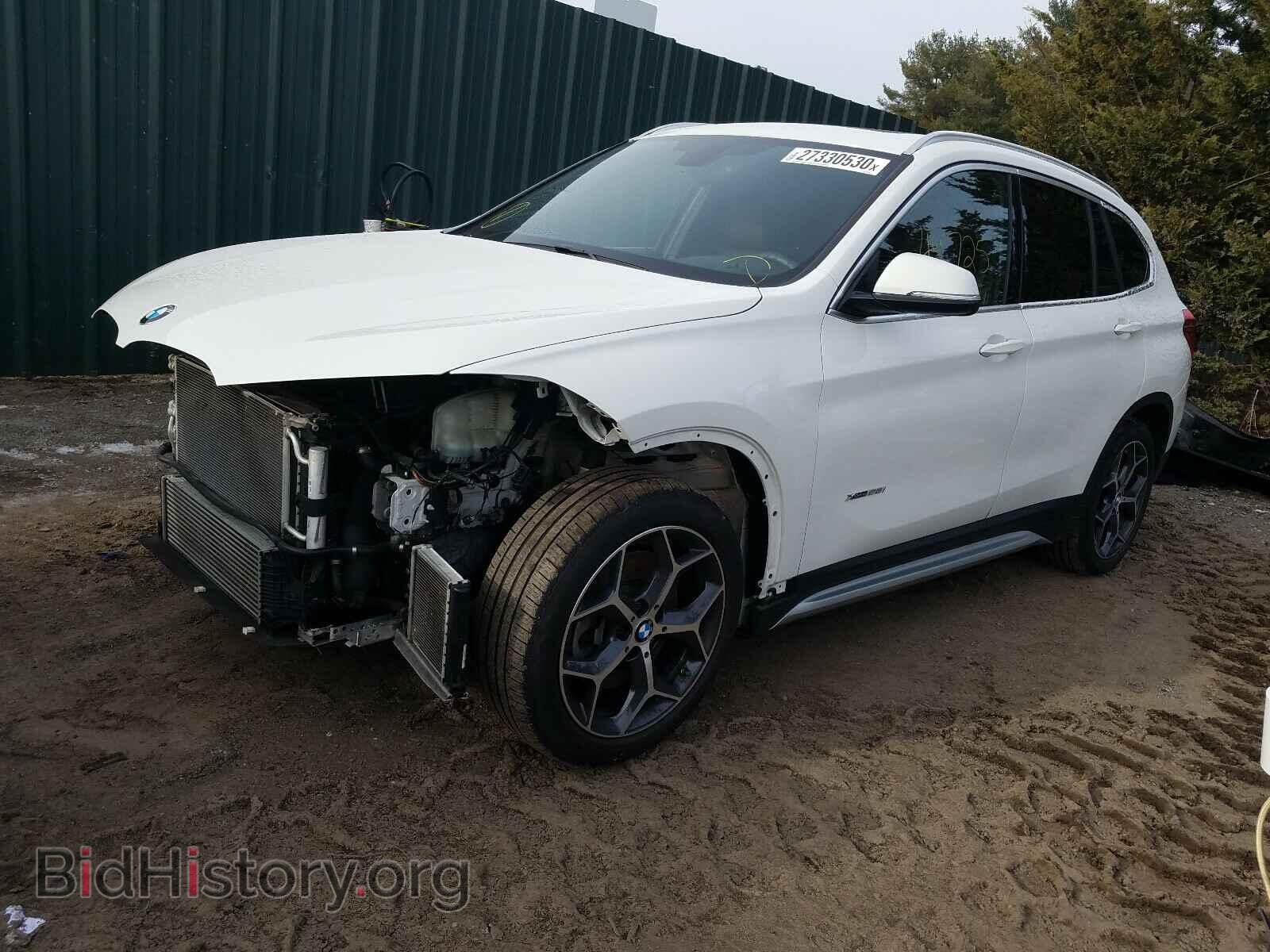 2016 BMW X1 - VIN: WBXHT3C34G5E47970 - Фото 2