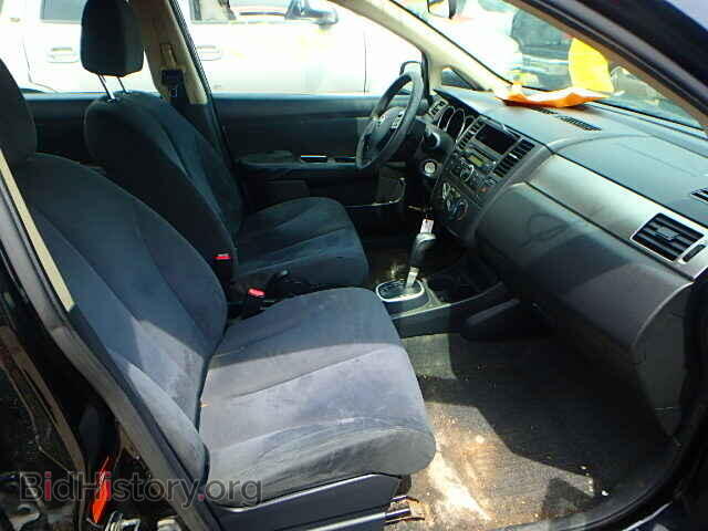 2009 NISSAN VERSA - VIN: 3N1BC11E59L389057 - Фото 5