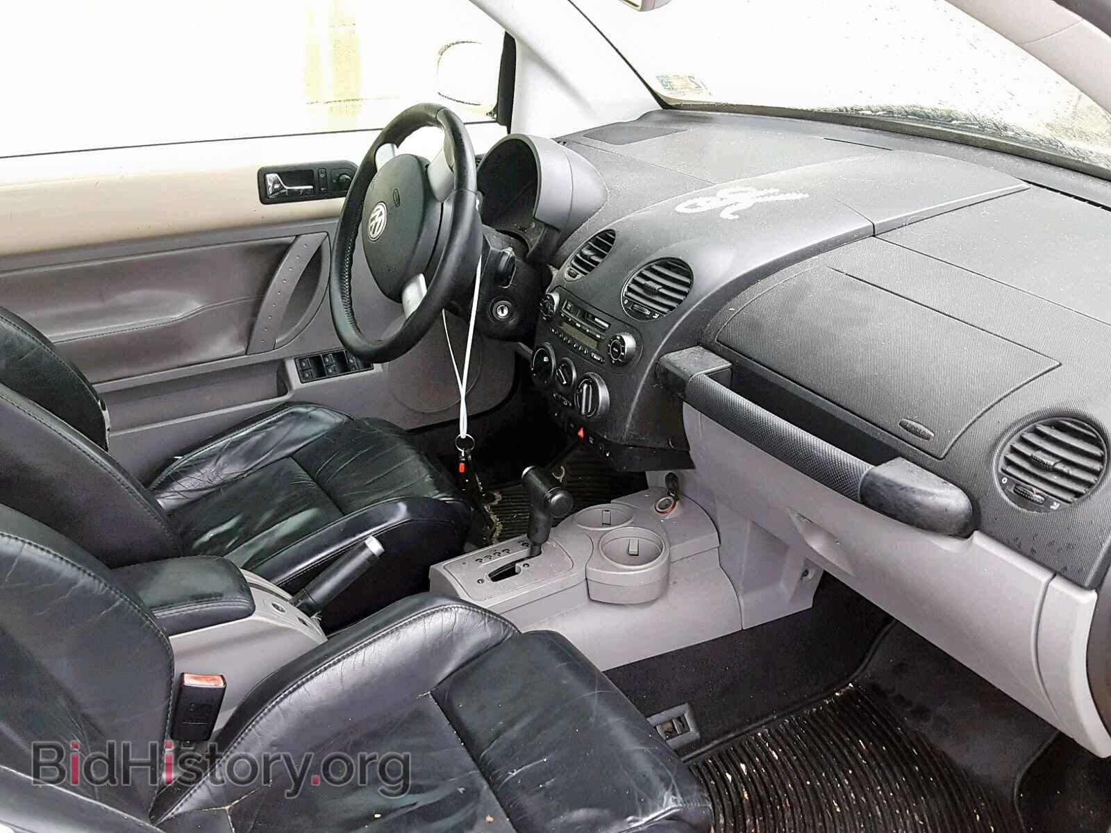 2004 VOLKSWAGEN BEETLE - VIN: 3VWCD21Y84M302539 - Фото 5