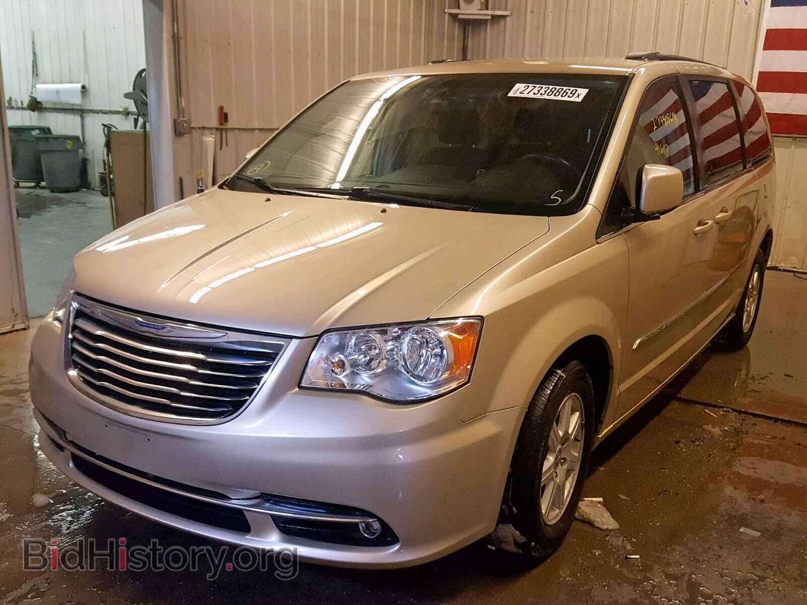 2011 CHRYSLER TOWN & COU - VIN: 2A4RR5DG0BR735291 - Photo 2